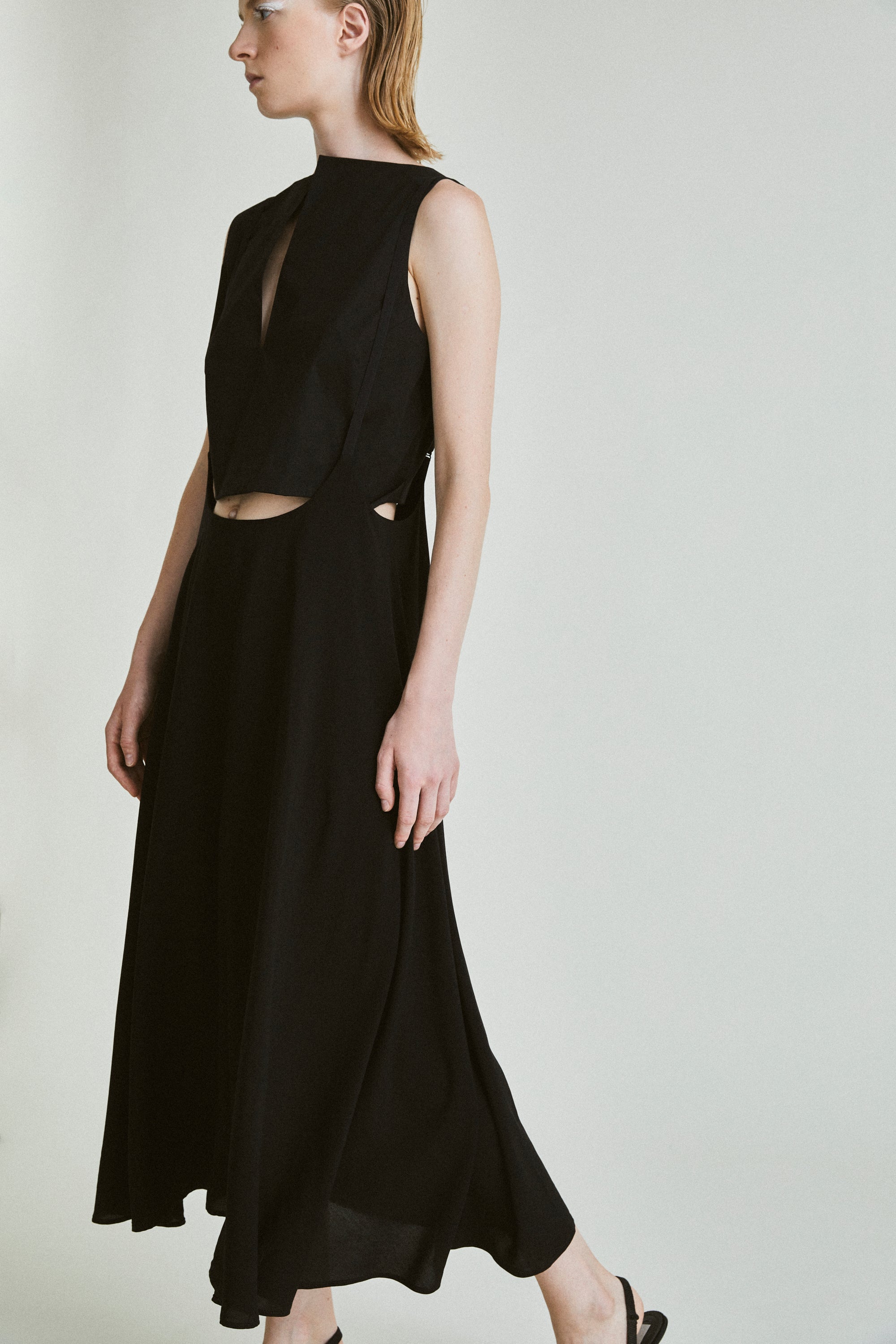 Y_20 Skirt Braces