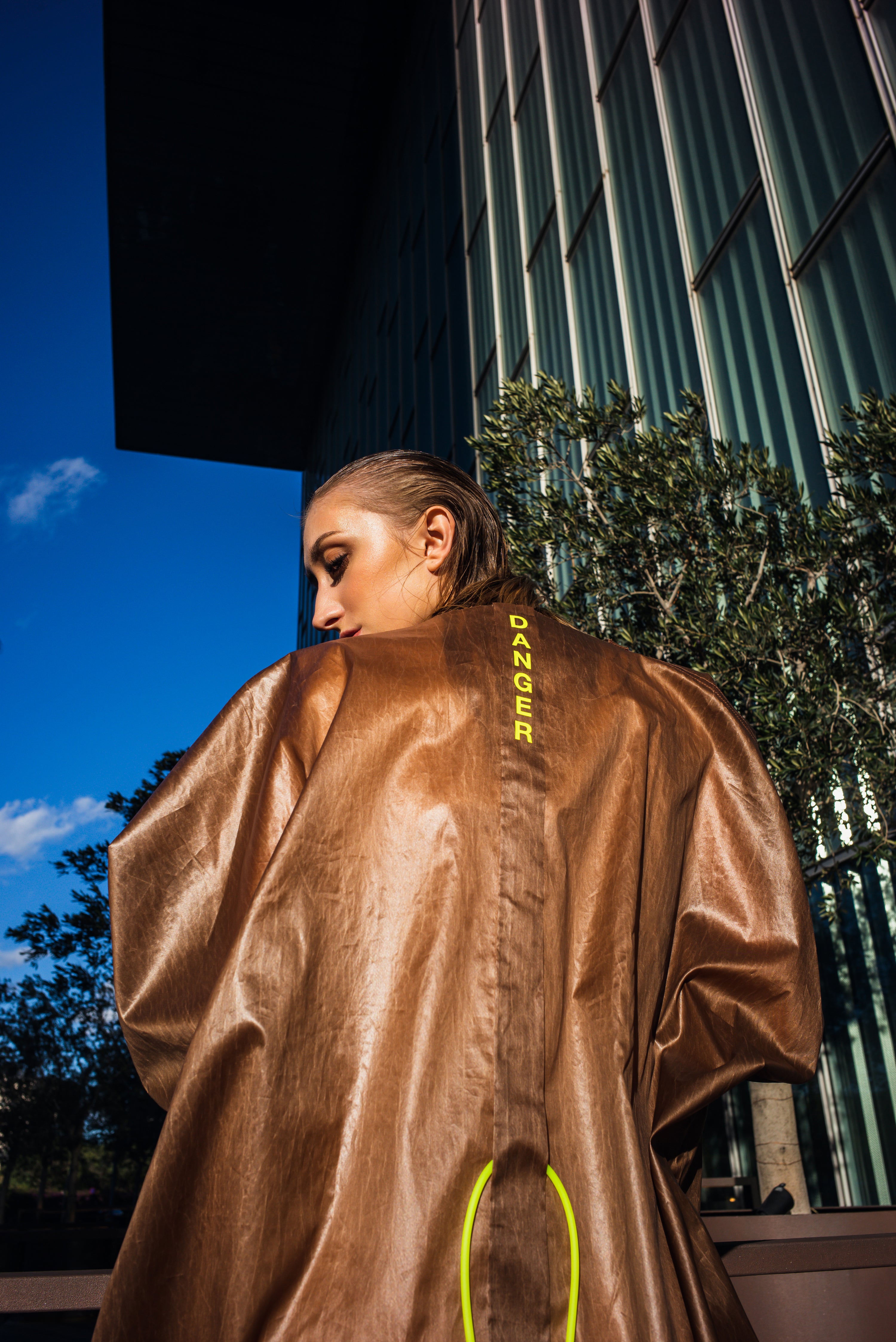 W_04 Raincoat Silk