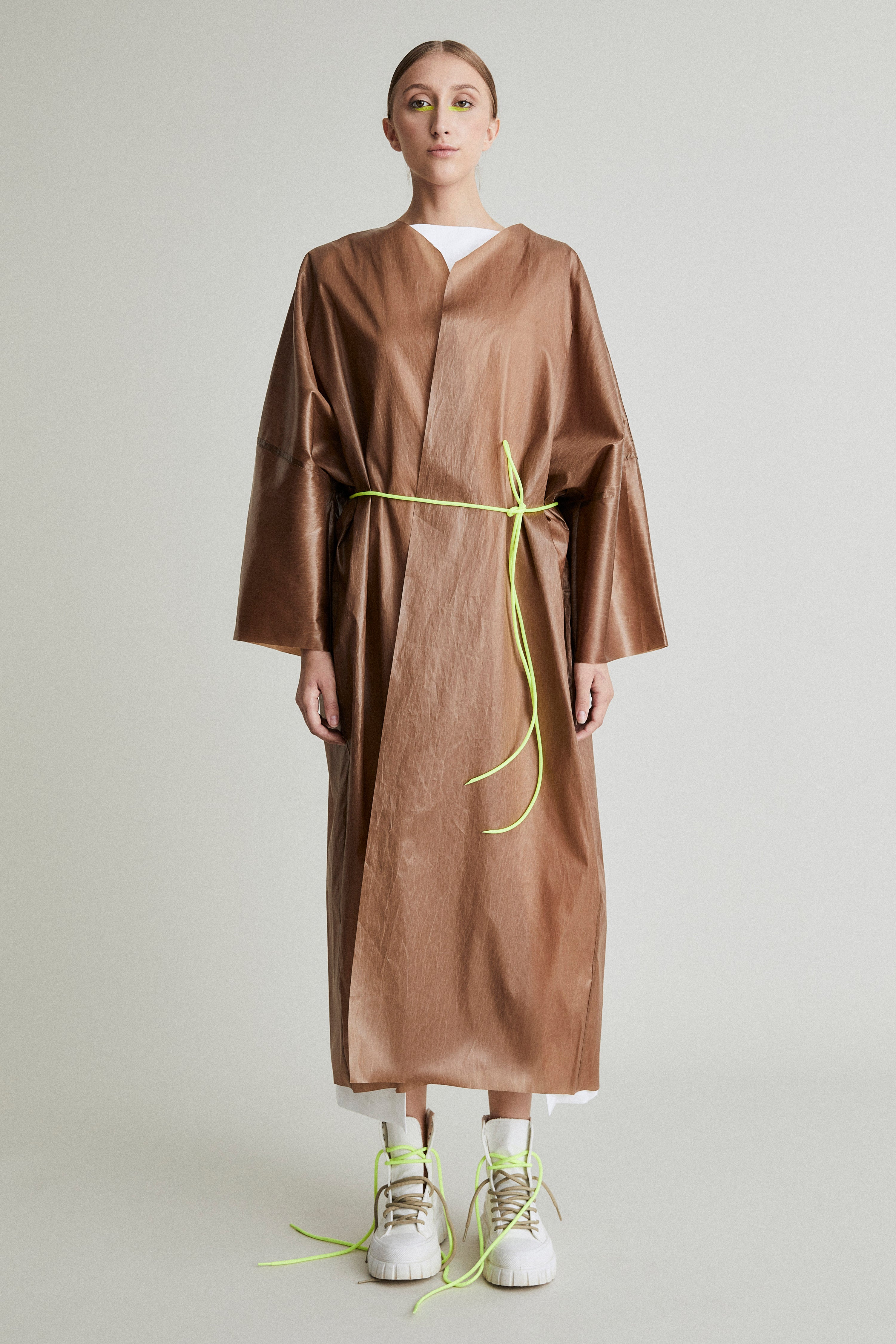 W_04 Raincoat Silk