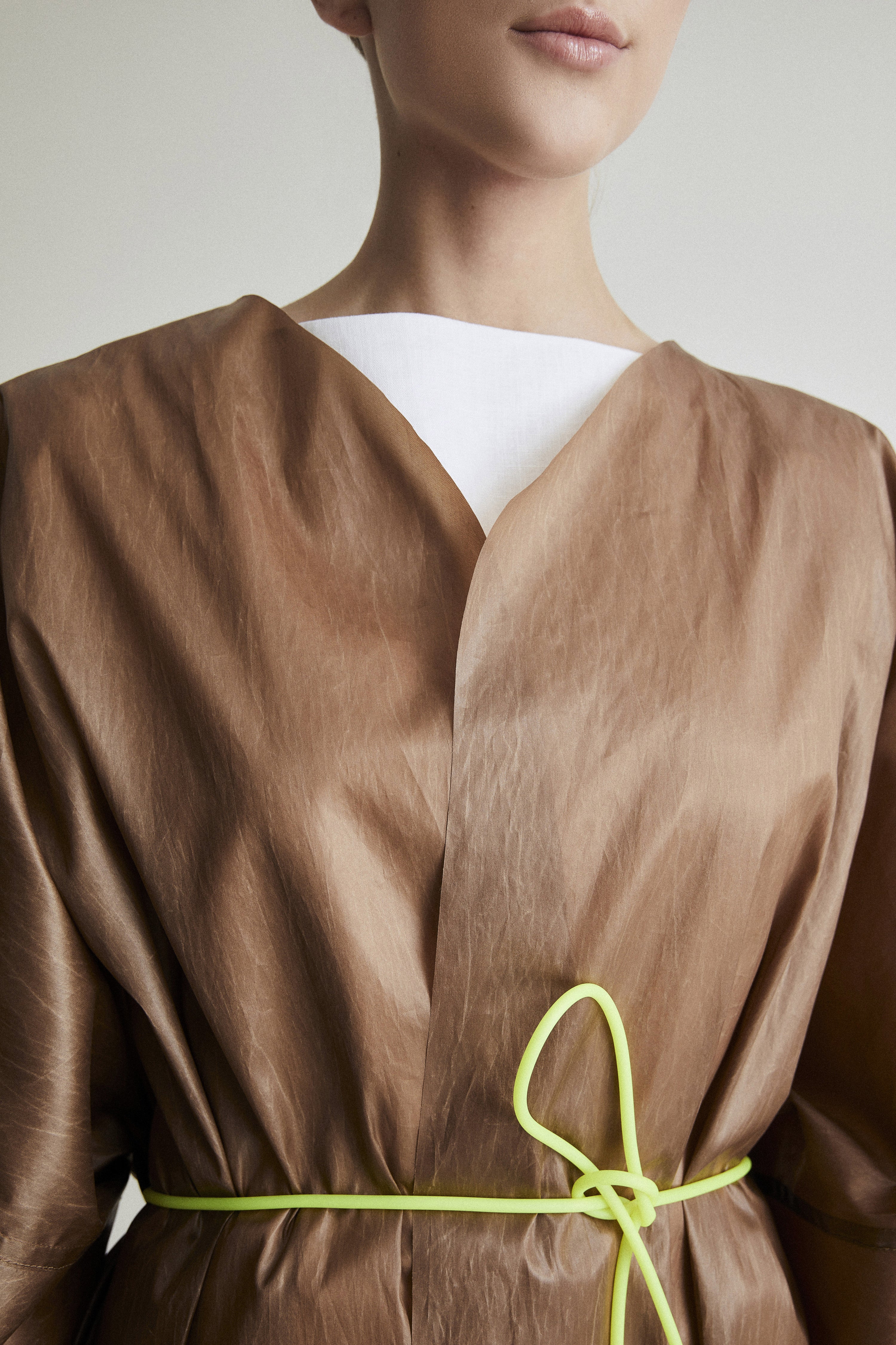 W_04 Raincoat Silk