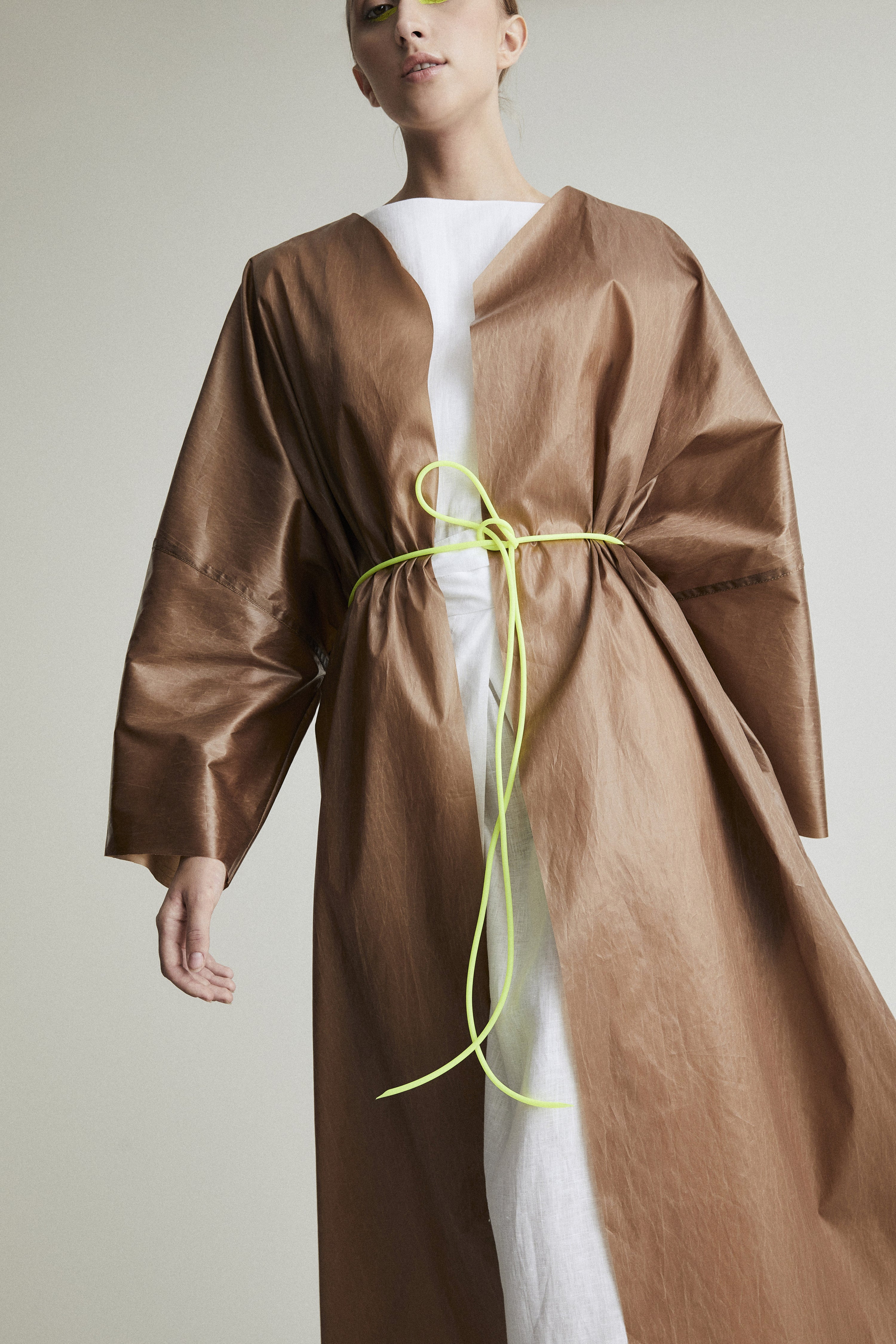 W_04 Raincoat Silk