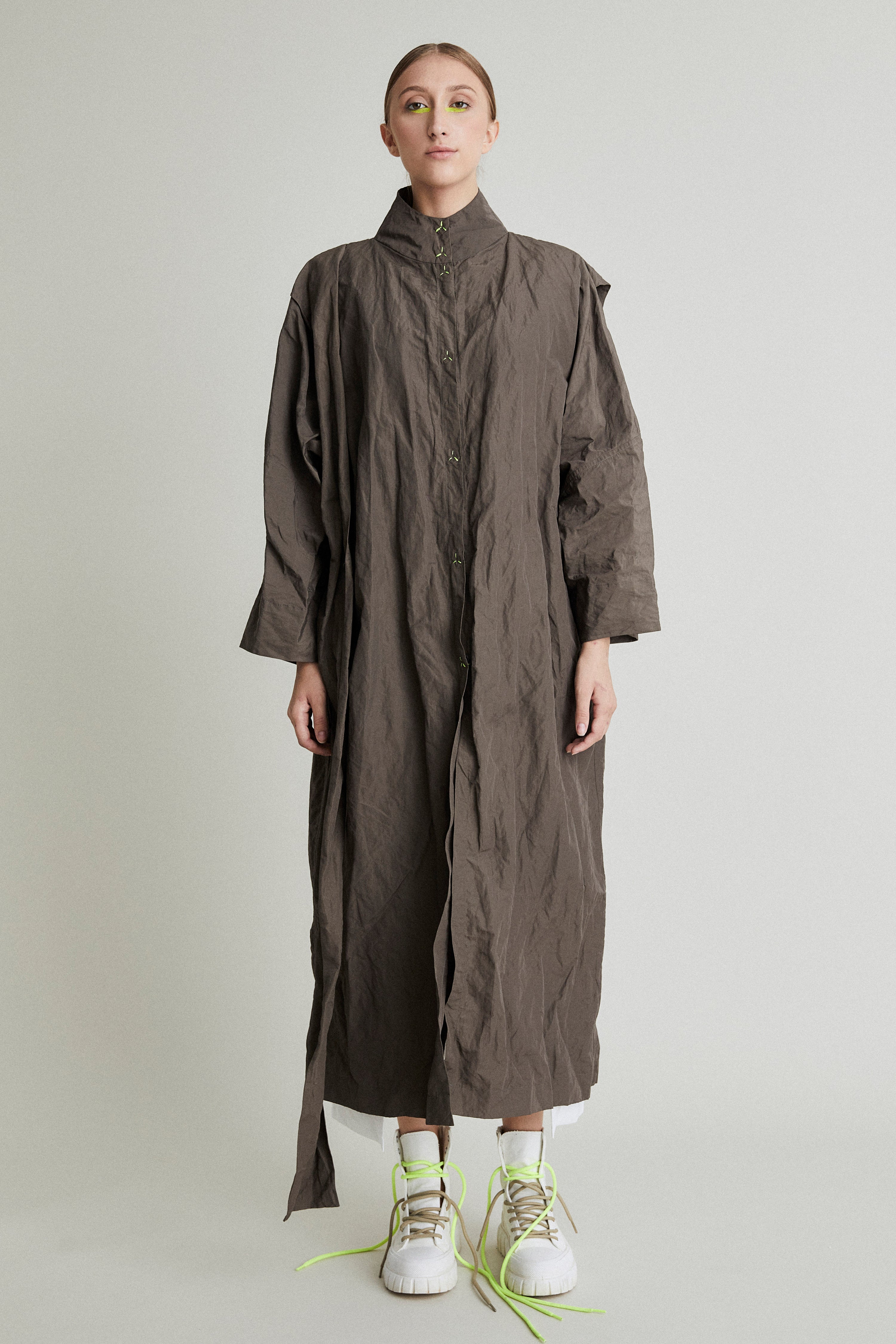 W_03 Raincoat Detail