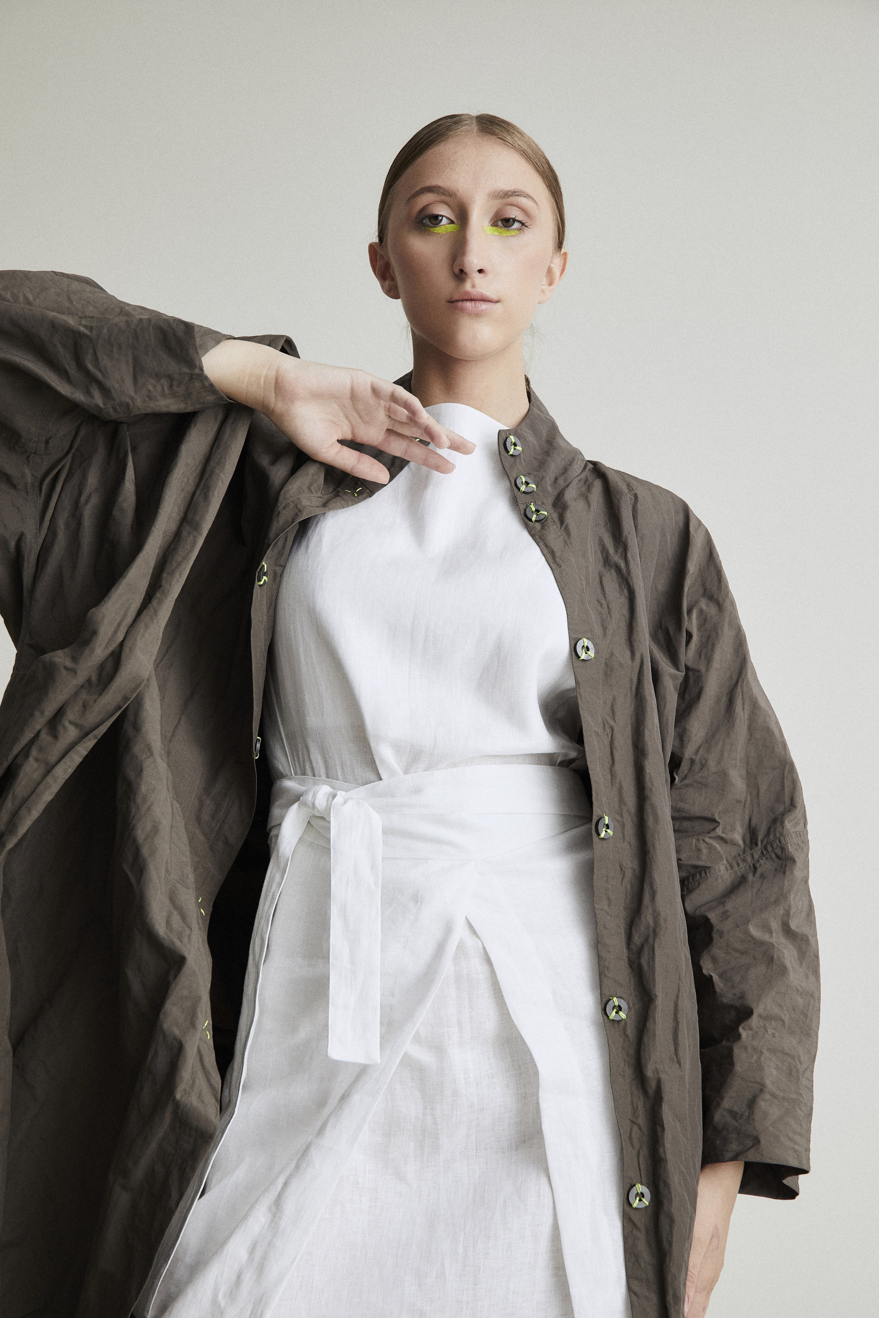 W_03 Raincoat Detail