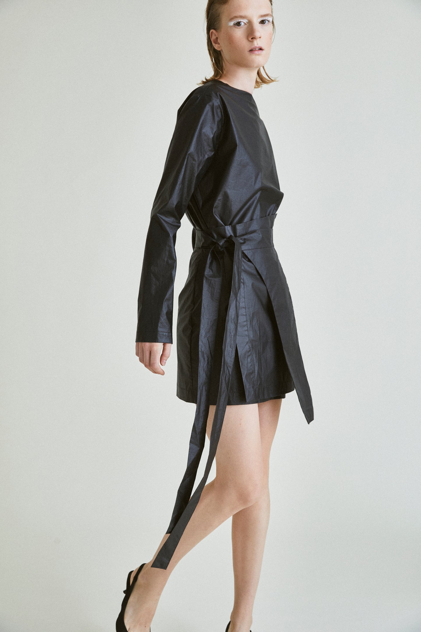 P_14 Skirt Peak Short Shine