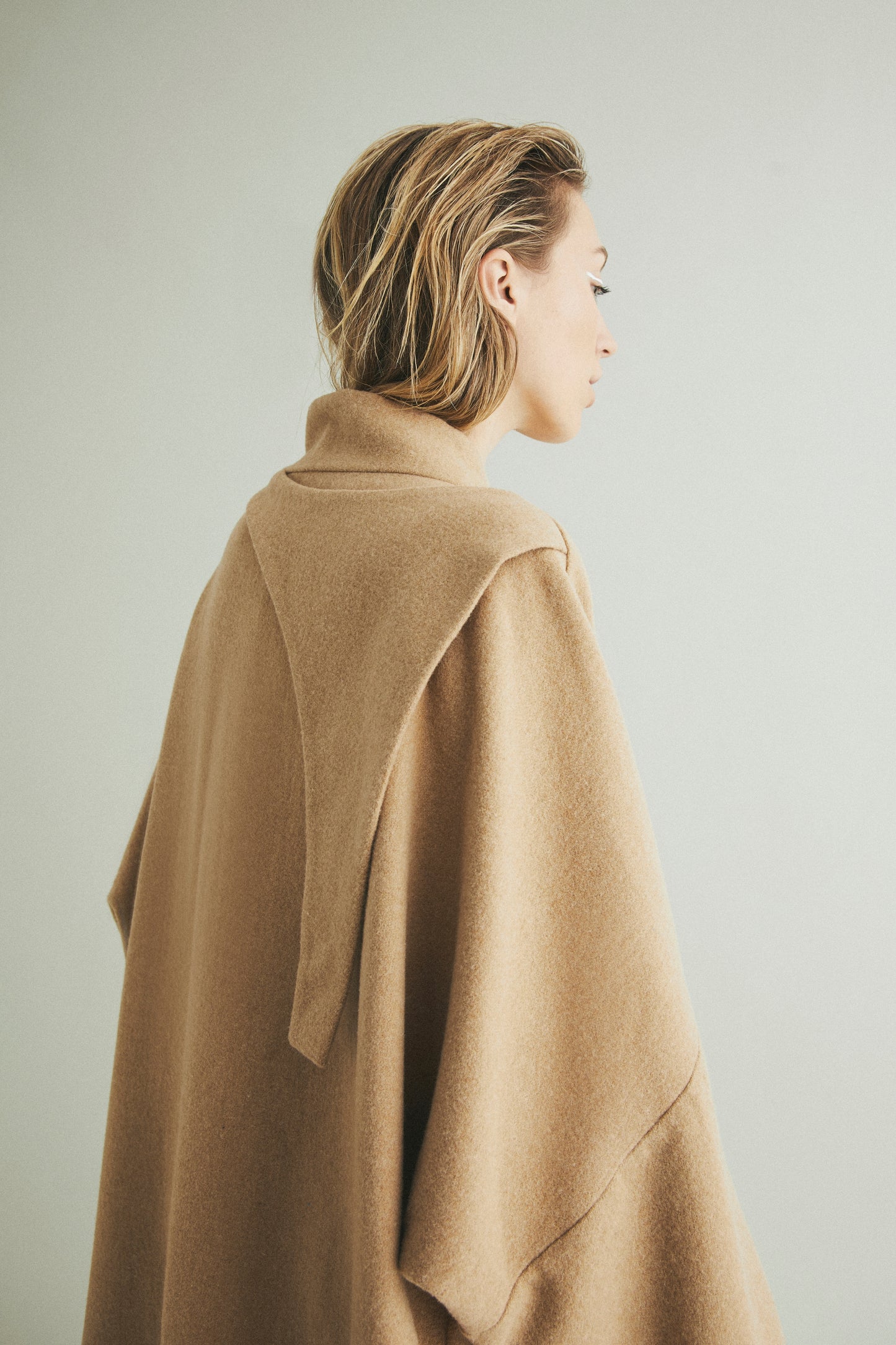 P_18 Coat Detail Wool