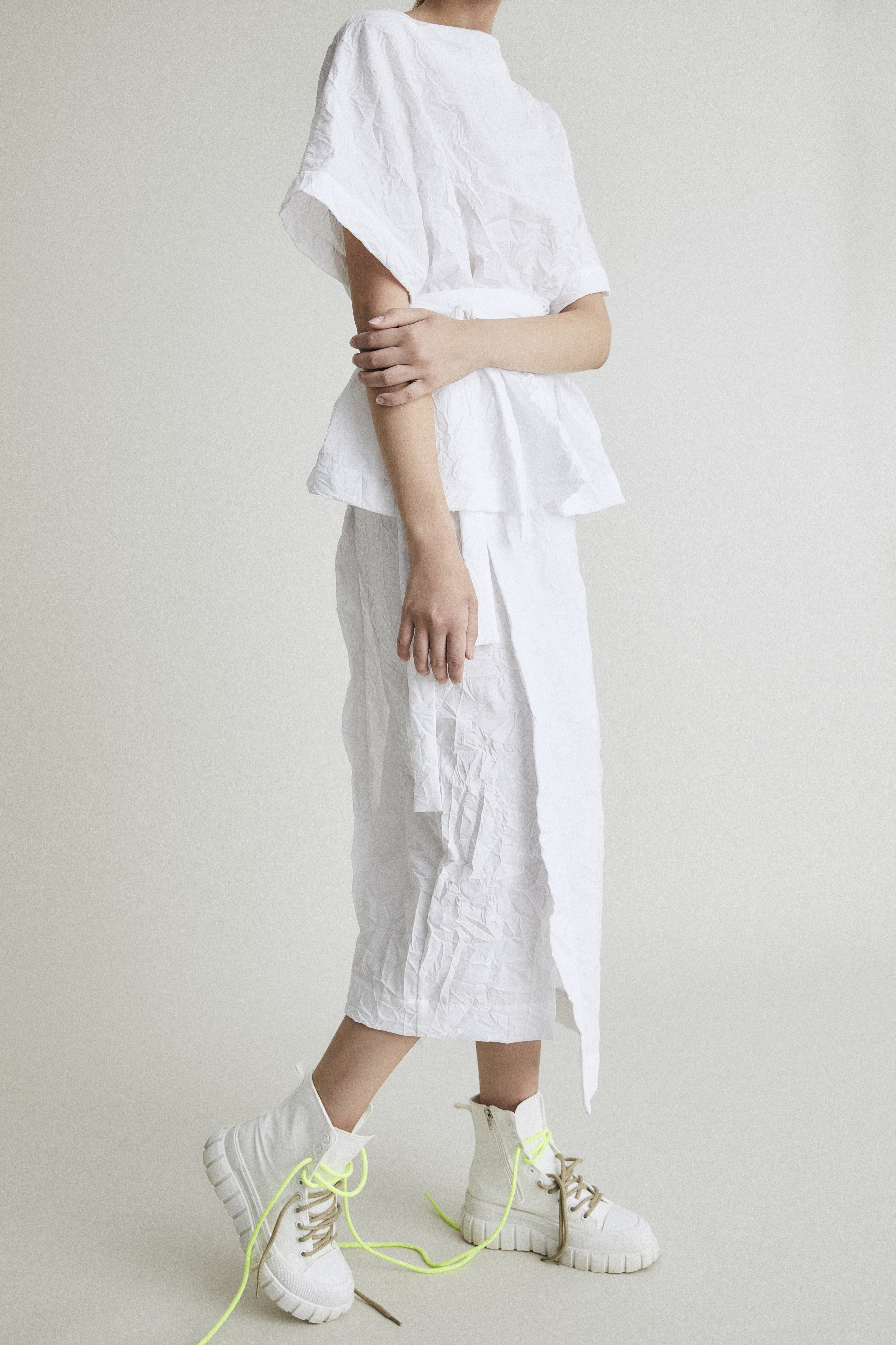 【THE MOZZ】Howe Embroidery Brushed Setup Skirt $_12.JPG?set_id=880000500F