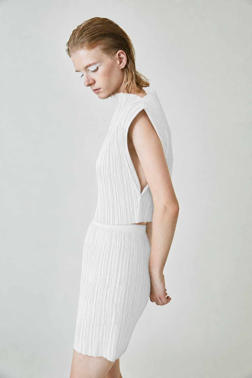 CROPPED TOP PLISSÉ / 01