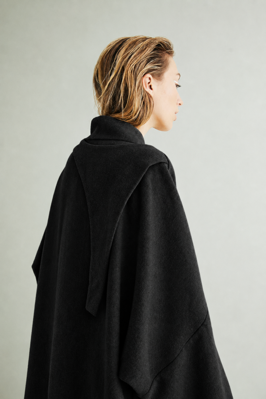 DETAIL COAT WOOL / 05